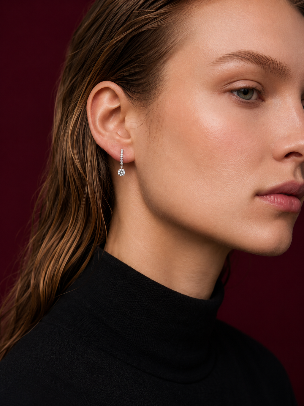 Crystal Drop Huggie Earrings in 925 sterling silver — STAUDENMANN